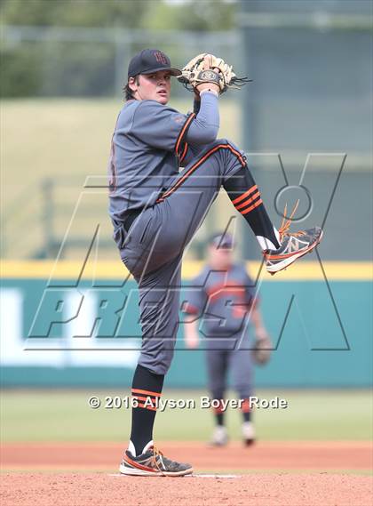 Thumbnail 3 in Allatoona vs. Huntington Beach (National High School Invitational)  photogallery.
