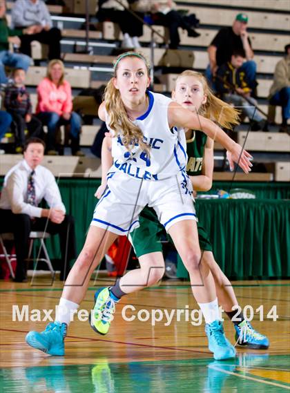 Thumbnail 3 in Hoosic Valley vs. Northern Adirondack (NYSPHSAA Class C Regional Final) photogallery.