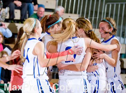 Thumbnail 1 in Hoosic Valley vs. Northern Adirondack (NYSPHSAA Class C Regional Final) photogallery.