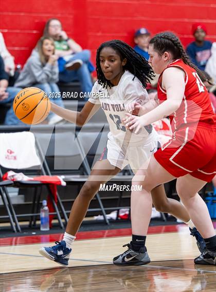Thumbnail 1 in Central of Clay County vs. Ohatchee photogallery.