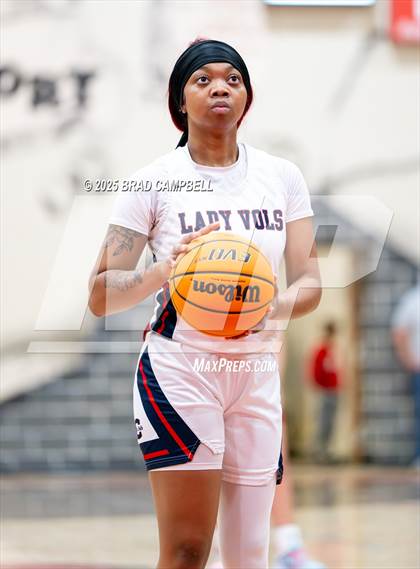 Thumbnail 2 in Central of Clay County vs. Ohatchee photogallery.