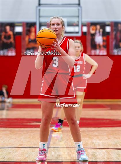 Thumbnail 2 in Central of Clay County vs. Ohatchee photogallery.