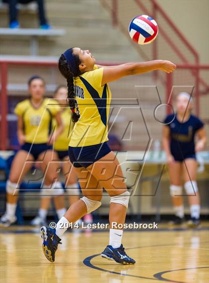 Thumbnail 1 in Brandeis vs O'Connor photogallery.