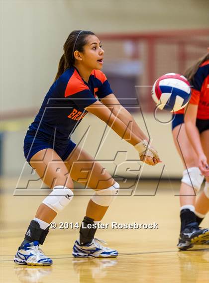 Thumbnail 2 in Brandeis vs O'Connor photogallery.