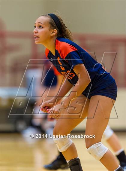 Thumbnail 2 in Brandeis vs O'Connor photogallery.