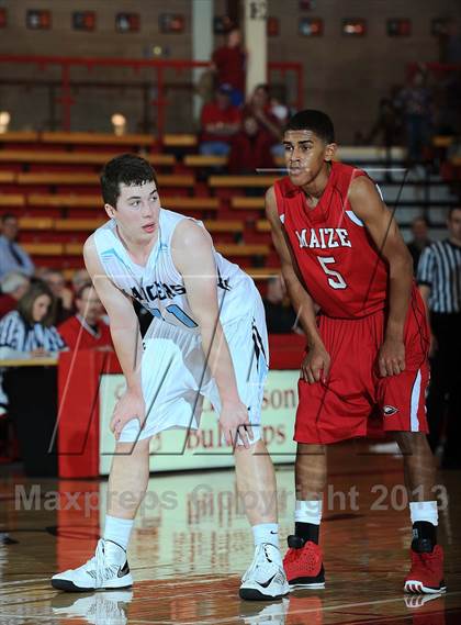 Thumbnail 3 in Maize vs. Shawnee Mission East (McPherson Invitational) photogallery.