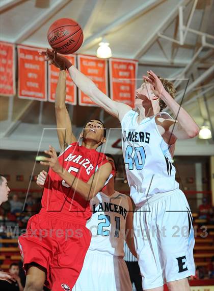Thumbnail 1 in Maize vs. Shawnee Mission East (McPherson Invitational) photogallery.
