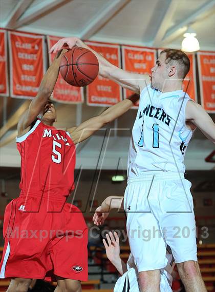 Thumbnail 1 in Maize vs. Shawnee Mission East (McPherson Invitational) photogallery.