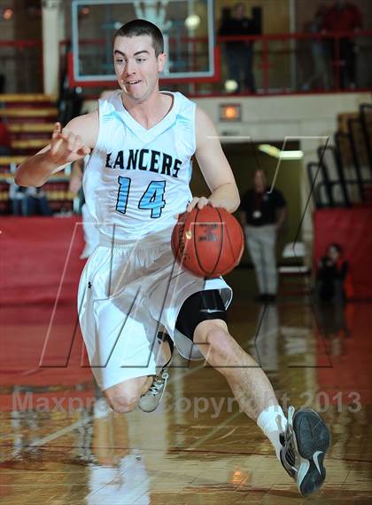 Thumbnail 1 in Maize vs. Shawnee Mission East (McPherson Invitational) photogallery.