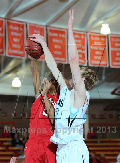 Thumbnail 3 in Maize vs. Shawnee Mission East (McPherson Invitational) photogallery.