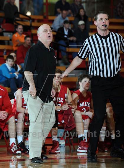 Thumbnail 2 in Maize vs. Shawnee Mission East (McPherson Invitational) photogallery.