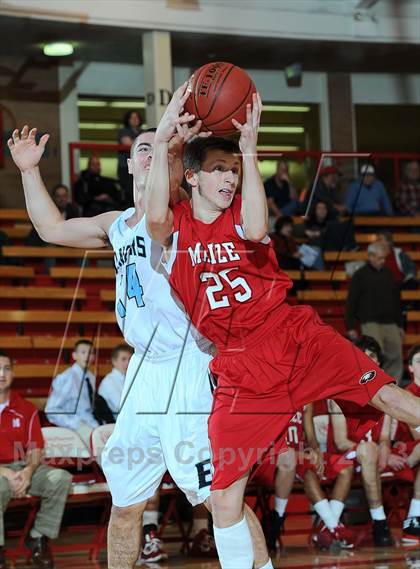 Thumbnail 3 in Maize vs. Shawnee Mission East (McPherson Invitational) photogallery.