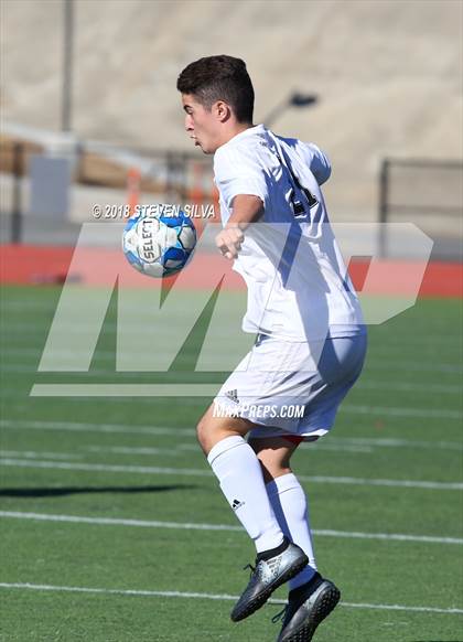 Thumbnail 3 in Rancho Bernardo vs. Santana (Grossmont Holiday Tournament) photogallery.