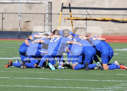 Thumbnail 3 in Rancho Bernardo vs. Santana (Grossmont Holiday Tournament) photogallery.