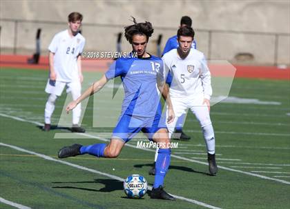 Thumbnail 2 in Rancho Bernardo vs. Santana (Grossmont Holiday Tournament) photogallery.