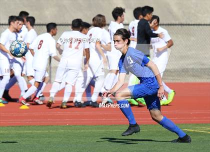Thumbnail 2 in Rancho Bernardo vs. Santana (Grossmont Holiday Tournament) photogallery.