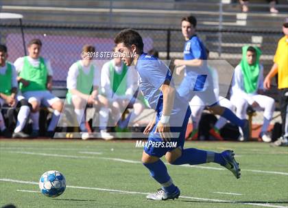 Thumbnail 2 in Rancho Bernardo vs. Santana (Grossmont Holiday Tournament) photogallery.