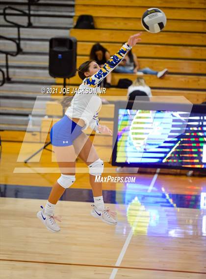 Thumbnail 1 in Marana vs. Cienega photogallery.