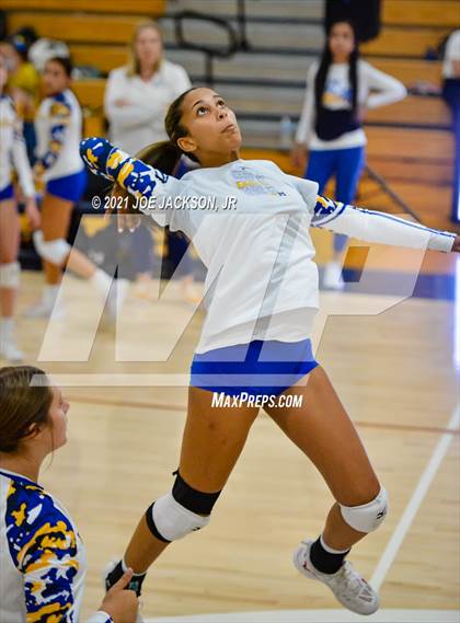 Thumbnail 2 in Marana vs. Cienega photogallery.