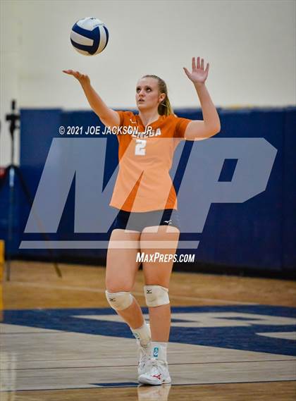 Thumbnail 2 in Marana vs. Cienega photogallery.