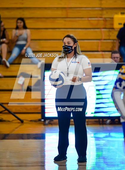 Thumbnail 3 in Marana vs. Cienega photogallery.