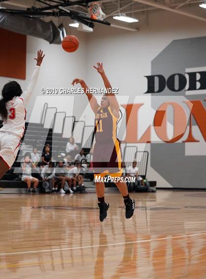 Thumbnail 3 in Crosby vs. Deer Park (McDonald's Texas Invitational) photogallery.