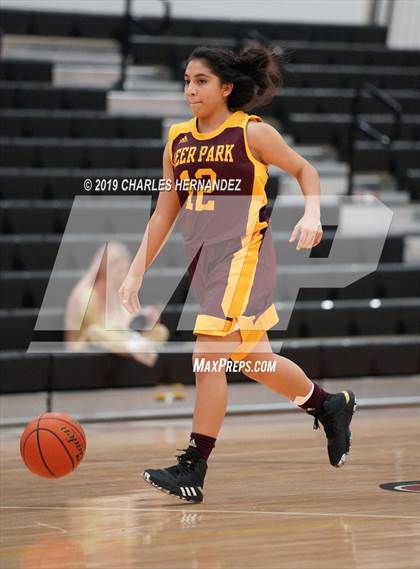 Thumbnail 2 in Crosby vs. Deer Park (McDonald's Texas Invitational) photogallery.