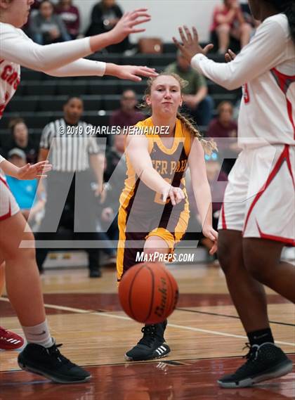 Thumbnail 2 in Crosby vs. Deer Park (McDonald's Texas Invitational) photogallery.