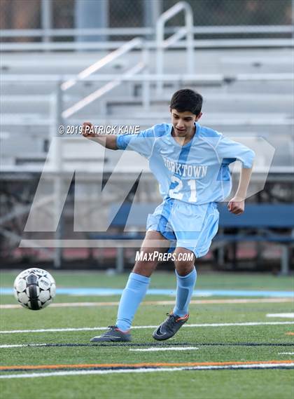 Thumbnail 1 in Woodbridge @ Yorktown photogallery.