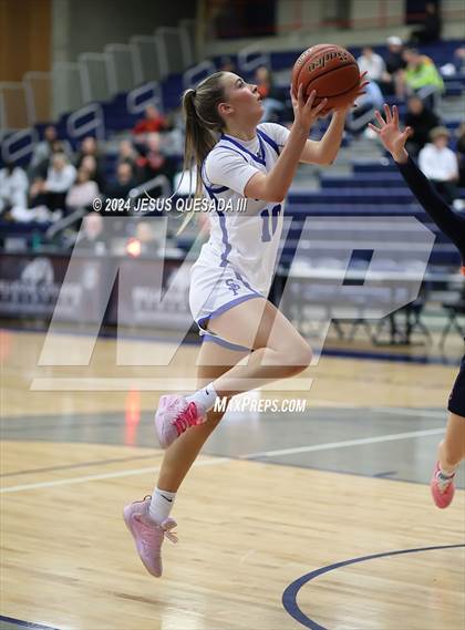 Thumbnail 2 in Seattle Prep vs. Eastside Catholic photogallery.