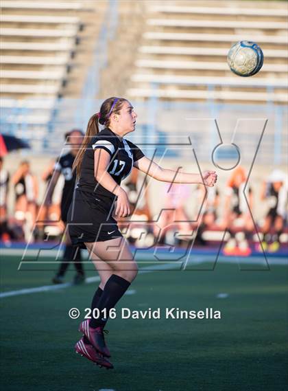 Thumbnail 2 in Franklin vs. Rocklin (CIF SJS D1 Semifinal) photogallery.