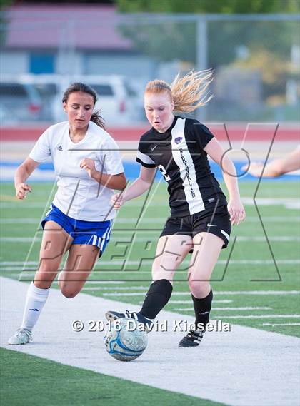 Thumbnail 3 in Franklin vs. Rocklin (CIF SJS D1 Semifinal) photogallery.