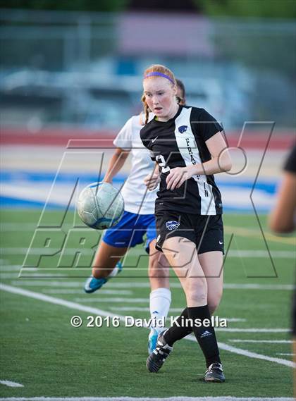 Thumbnail 1 in Franklin vs. Rocklin (CIF SJS D1 Semifinal) photogallery.