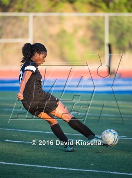 Thumbnail 2 in Franklin vs. Rocklin (CIF SJS D1 Semifinal) photogallery.