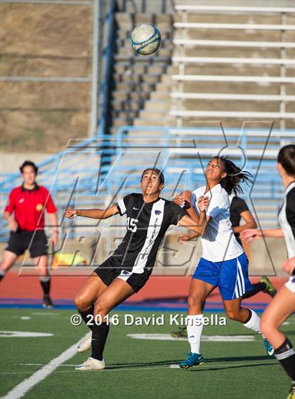 Thumbnail 3 in Franklin vs. Rocklin (CIF SJS D1 Semifinal) photogallery.