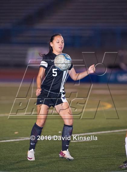 Thumbnail 3 in Franklin vs. Rocklin (CIF SJS D1 Semifinal) photogallery.