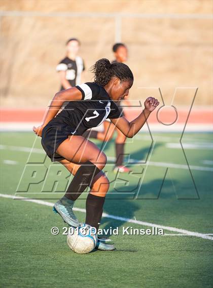 Thumbnail 2 in Franklin vs. Rocklin (CIF SJS D1 Semifinal) photogallery.