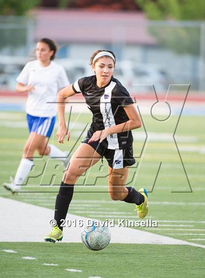 Thumbnail 1 in Franklin vs. Rocklin (CIF SJS D1 Semifinal) photogallery.