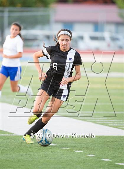 Thumbnail 2 in Franklin vs. Rocklin (CIF SJS D1 Semifinal) photogallery.