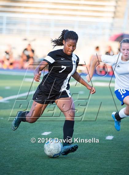 Thumbnail 1 in Franklin vs. Rocklin (CIF SJS D1 Semifinal) photogallery.