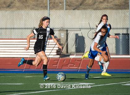Thumbnail 1 in Franklin vs. Rocklin (CIF SJS D1 Semifinal) photogallery.