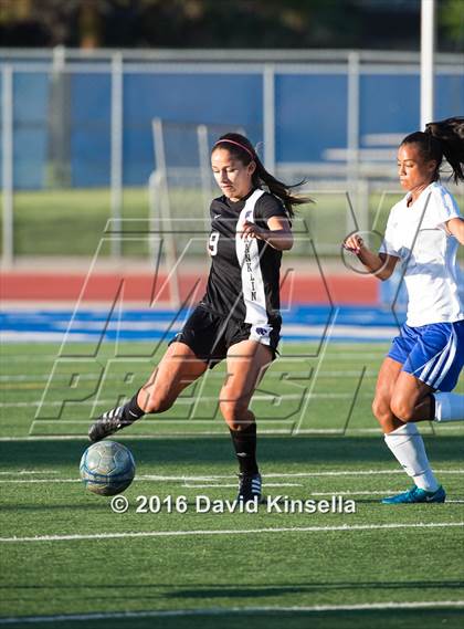 Thumbnail 3 in Franklin vs. Rocklin (CIF SJS D1 Semifinal) photogallery.