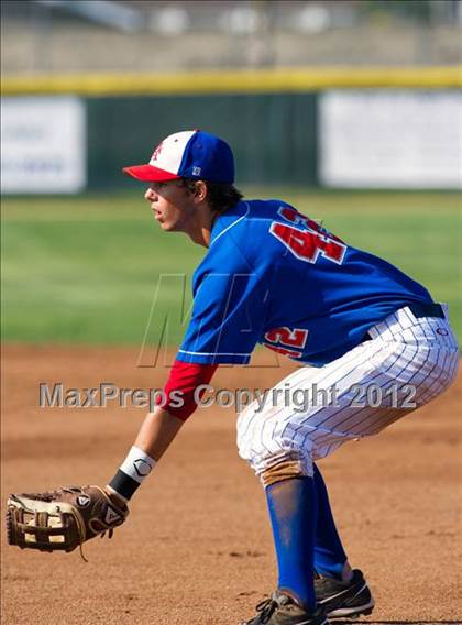 Thumbnail 1 in Huntington Beach @ Los Alamitos photogallery.