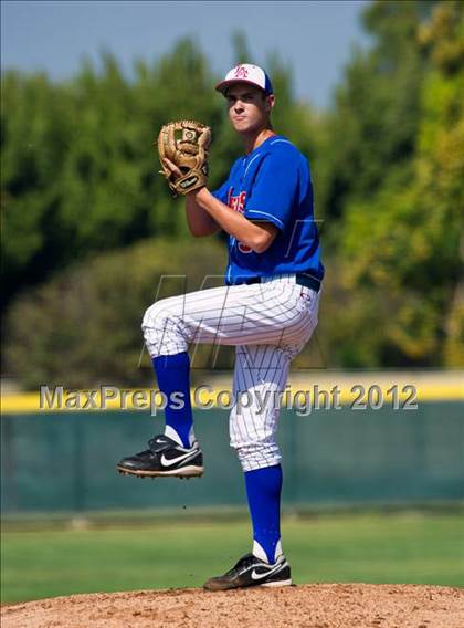 Thumbnail 2 in Huntington Beach @ Los Alamitos photogallery.