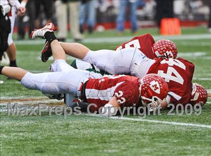 Thumbnail 1 in Masconomet Regional vs. Marshfield (MIAA Division IIA East Final) photogallery.