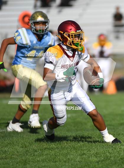 Thumbnail 1 in Highland @ Quartz Hill photogallery.