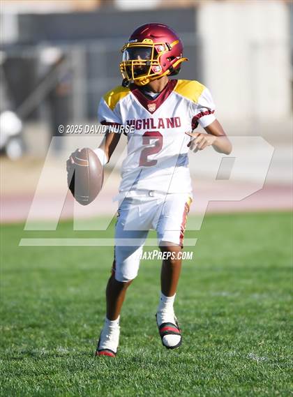 Thumbnail 1 in Highland @ Quartz Hill photogallery.