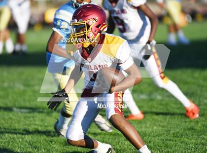 Thumbnail 3 in Highland @ Quartz Hill photogallery.