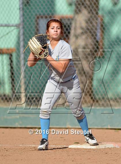 Thumbnail 1 in Elk Grove vs. River City (Victory Pre-Season T.O.C.) photogallery.