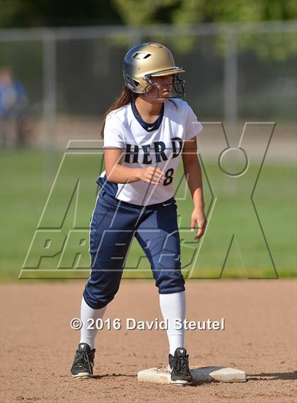 Thumbnail 3 in Elk Grove vs. River City (Victory Pre-Season T.O.C.) photogallery.